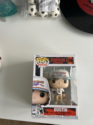 Funko Pop Stranger Things Robin, Dustin, Max