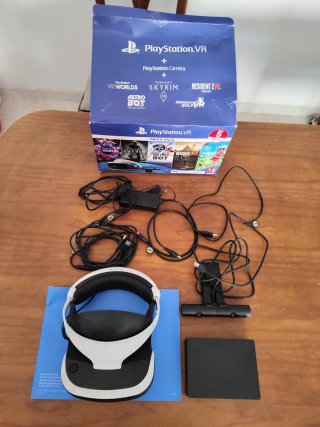 PlayStation VR PS4 Mega Pack + cámara + caja