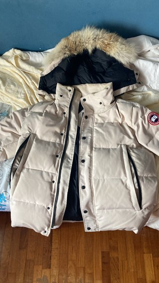 Canada Goose Beige Piumino con Cappuccio