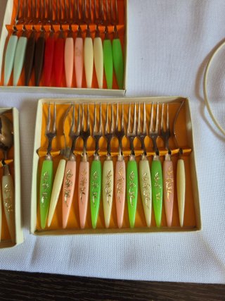 Cubiertos de aperitivo vintage