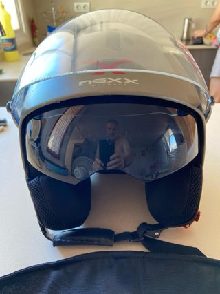 Casco Jet Nexx caqui con Visera