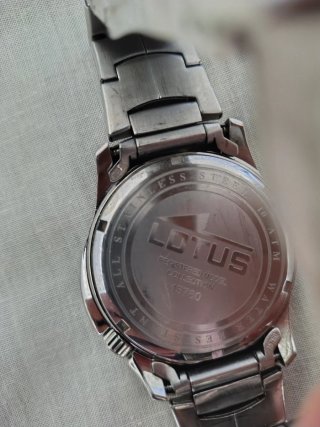 Reloj Lotus Original Gris