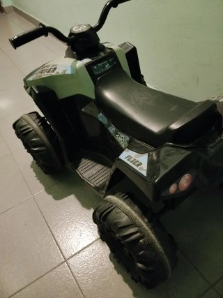 Quad electrico para niños 3-7 años