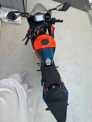 KTM RC 390 2024 Naranja/Azul