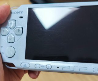 PSP Slim 3004 Blanca Con Caja 1 Año Garantía