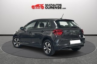 Volkswagen Polo+Navegacion+Clima Bizona+Carplay