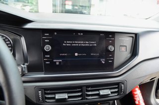 Volkswagen Polo+Navegacion+Clima Bizona+Carplay