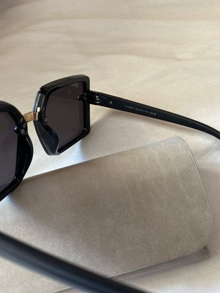 Gafas de sol Miu Miu cuadradas
