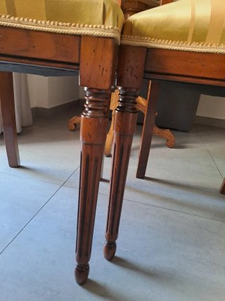 Set 4 sedie legno con seduta imbottita