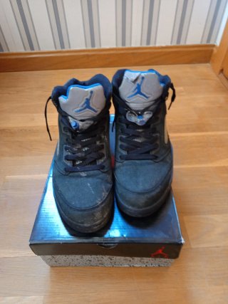 Jordan 5 Negro y Azul