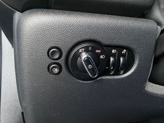 MINI COOPER 5 Puertas AUT. 136cv