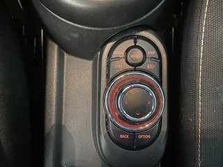 MINI COOPER 5 Puertas AUT. 136cv