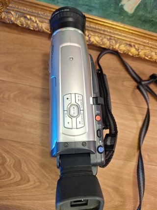 Videocámara Panasonic NV-RZ1 VHS-C