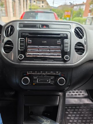 Lote Recambios VW Tiguan 2012: Radio, Parrilla, An