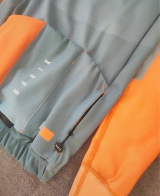 Maillot manga larga Gobik