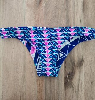 Braguita Bikini Roxy Talla XS