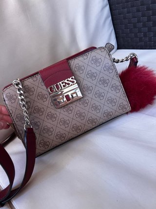 Bolso Guess marrón y rojo