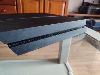 PS4 (PlayStation 4) Negra + Juegos