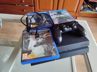 PS4 (PlayStation 4) Negra + Juegos