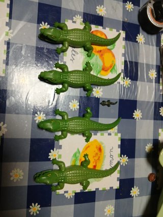 Lote 4 cocodrilos + 1 cría Playmobil Todos 11€