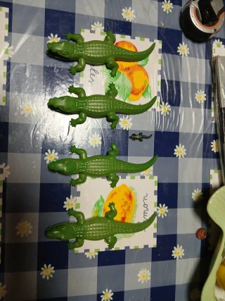 Lote 4 cocodrilos + 1 cría Playmobil Todos 11€
