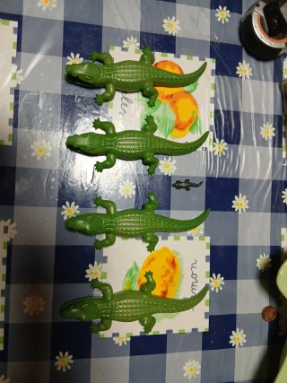 Lote 4 cocodrilos + 1 cría Playmobil Todos 11€