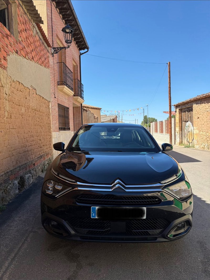 Citroen C4 2022 - foto 1