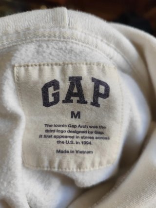 Sudadera GAP blanca con capucha