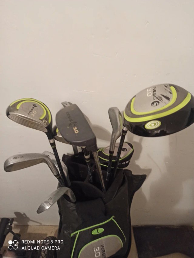 Bolsa de Golf con Palos y accesorios