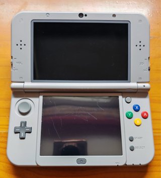 New Nintendo 3DS XL Ed. Super Nintendo