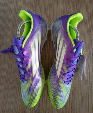 Scarpe da calcio ⚽ Adidas F50 (TAGLIA 45).