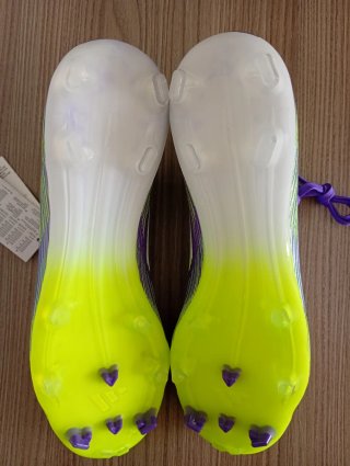 Scarpe da calcio ⚽ Adidas F50 (TAGLIA 45).