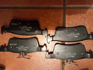 VALEO 302450 Juego pastillas de freno  PEUGEOT 308
