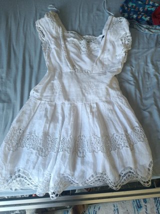 Vestido de lino estilo ibicenco