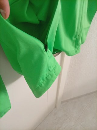 Chaqueta Nike verde sin estrenar