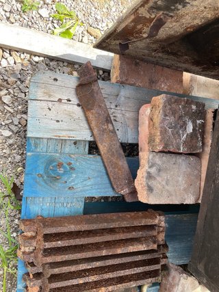 Cocina de leña Lacunza Negra y Dorada