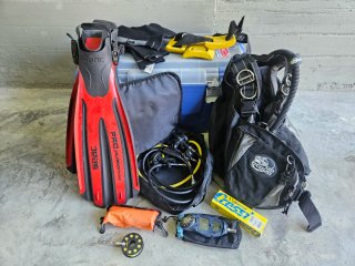 Equipo completo buceo SEAC Cressi