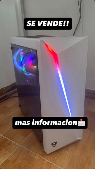 PC Gaming Blanco con Luces LED