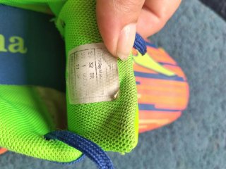 Botas de fútbol sala para niño
