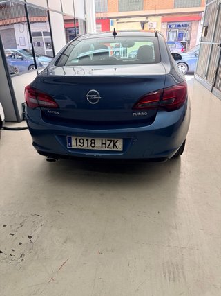 Opel Astra 2014