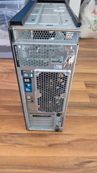 Caja/Chasis HP Z640 Workstation + Lector DVD Slim