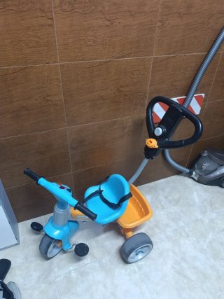 Triciclo Feber Baby Plus Music