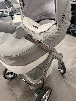Carrito Bebecar IPOP Gris Blanco Completo