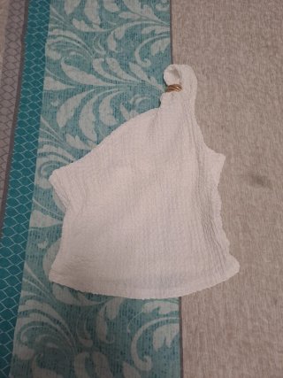 1 Top blanco  1 top marron