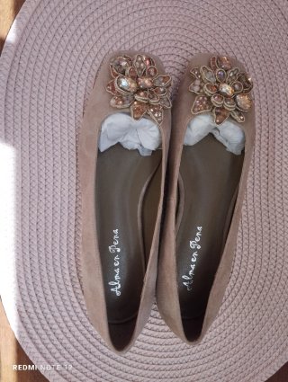 Manoletinas Alma en Pena T39 Beige/Oro
