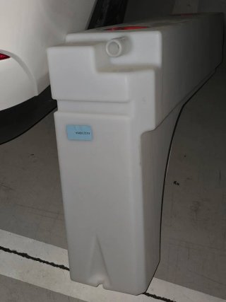 Depósito agua camper 100L paso de rueda (nuevo)