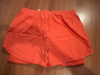 Pantalones cortos entrenamiento Only con malla