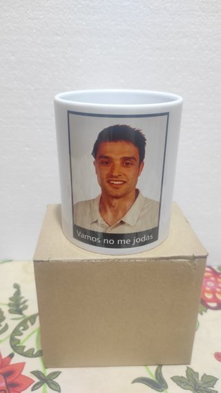 Taza Vamos no me jodas con foto