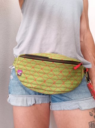 Borsa da cintura in corda da arrampicata riciclata
