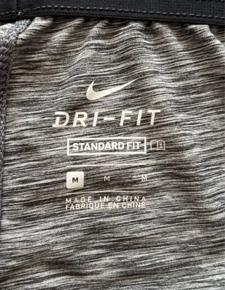 Pantalón Nike gris hombre